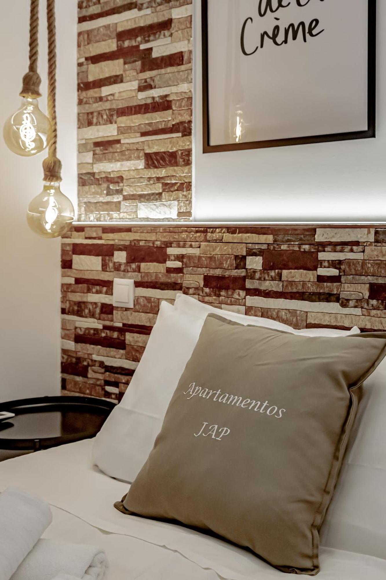 Apartamentos Estrecho Madrid Luaran gambar