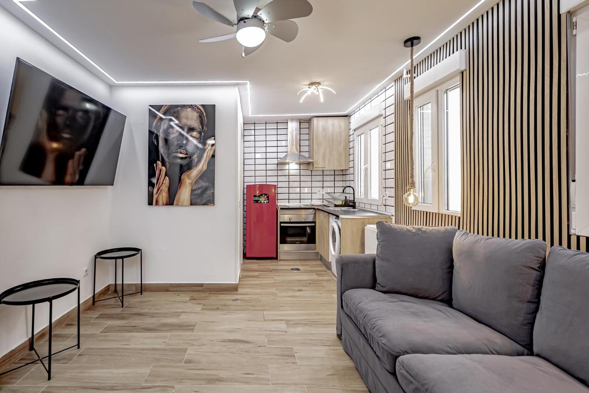 Apartamentos Estrecho Madrid Bilik gambar